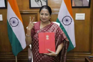 Delhi CM Rekha Gupta Presents Historic Rs 1 Lakh Crore Budget for 2025-26