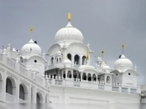 Punjab Education Department Bans Student Portrayals of Sahibzadas in Stage Plays