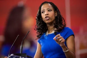 Former U.S. Representative Mia Love, First Black Republican Woman in Congress, Passes Away at 49