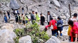 1,000 Tourists Stranded in North Sikkim Due to Landslides and Heavy Rain
