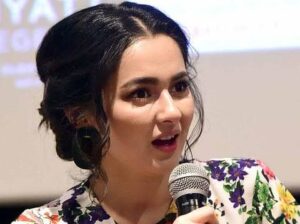 Hania Aamir Denies Fake Post Blaming Pakistan Army for Pahalgam Terror Attack