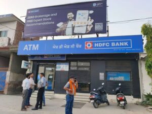 Armed Robbers Steal Nearly Rs 40 Lakh in Bold Daylight Bank Heist in Phagwara