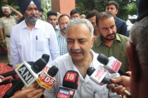 Ex-DGP Chattopadhyaya Says “100% Proof” Exists of Majithia’s Drug Nexus, Slams Past Governments for Inaction