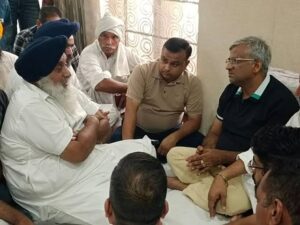 Sukhbir Badal Meets Family of Slain Businessman, Blames AAP for Rising Crime