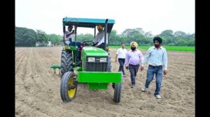 PAU Unveils Driverless Tractors with Satellite-Based Auto-Steering System