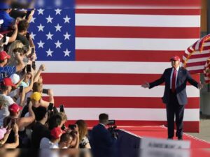 Trump Proposes UFC Fight at White House to Celebrate America’s 250th Birthday