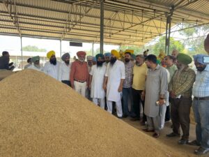 Member of Parliament Malvinder Kang Visits Kharar.