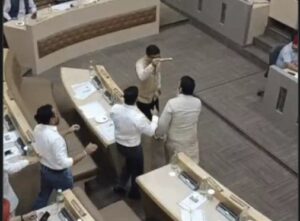 BJP-Congress Councillors Clash in Chandigarh Corporation Meeting.