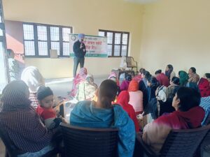 ਢੀਂਗਰੀ ਖੁੰਭ ਦੀ ਕਾਸ਼ਤ ਨੂੰ ਉਤਸ਼ਾਹਤ ਕਰਨ ਦੇ ਮੰਤਵ ਨਾਲ ਬਾਗਬਾਨੀ ਵਿਭਾਗ ਵਲੋਂ ਪਿੰਡ ਦਬੁਰਜੀ ਵਿਖੇ ਕੈਂਪ ਆਯੋਜਿਤ ਕੀਤਾ