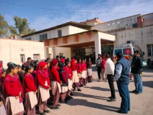 ਸਿਹਤ ਪ੍ਰਣਾਲੀ ਨਾਲ ਨੌਜਵਾਨਾਂ ਦੀ ਜਾਣ-ਪਛਾਣ ਲਈ ਵਿਦਿਆਰਥੀਆਂ ਦਾ ਸੀ.ਐਚ.ਸੀ. ਭਰਤਗੜ੍ਹ ਸਿੱਖਿਆਤਮਕ ਦੌਰਾ