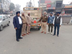 ਜ਼ਿਲ੍ਹਾ ਟਰੈਫਿਕ ਪੁਲਿਸ ਵੱਲੋਂ ਬਟਾਲਾ ਰੋਡ ਮਿੰਨੀ ਆਟੋ ਟੈਕਸੀ ਸਟੈਂਡ ਵਿਖੇ ਜਾਗਰੂਕਤਾ ਸੈਮੀਨਾਰ