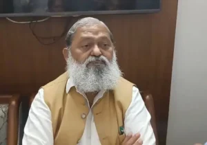 ਊਰਜਾ ਮੰਤਰੀ ਅਨਿਲ ਵਿਜ ਨੇ ਸੀਨੀਅਰ ਪੱਤਰਕਾਰ ਗਣੇਸ਼ ਸਿੰਘ ਚੌਹਾਨ ਦੀ ਮਾਂ ਦੇ ਦੇਹਾਂਤ ‘ਤੇ ਡੂੰਘਾ ਦੁੱਖ ਕੀਤਾ ਪ੍ਰਗਟ