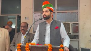 ਮੇਅਰ ਪਦਮਜੀਤ ਸਿੰਘ ਮਹਿਤਾ ਨੇ ਪਰੇਡ ਦਾ ਕੀਤਾ ਨਿਰੀਖਣ, ਸੰਵਿਧਾਨ ਨਿਰਮਾਤਾ ਅਤੇ ਆਜ਼ਾਦੀ ਘੁਲਾਟੀਆਂ ਨੂੰ ਕੀਤੀ ਸ਼ਰਧਾਂਜਲੀ ਭੇਟ