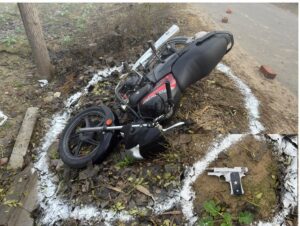 ਡਰੋਲੀ ਕਲਾਂ ‘ਚ ਪੁਲਿਸ ਮੁਕਾਬਲਾ: ਮੁਕਾਬਲੇ ਦੌਰਾਨ ਕਤਲ ਮਾਮਲੇ ‘ਚ ਦੋ ਨਿਸ਼ਾਨੇਬਾਜ਼ ਜ਼ਖਮੀ