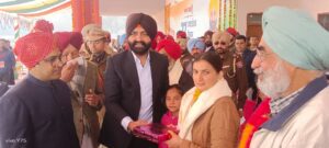 ਲਾਲਜੀਤ ਸਿੰਘ ਭੁੱਲਰ ਵੱਲੋਂ ਸ੍ਰੀ ਮੁਕਤਸਰ ਸਾਹਿਬ ਵਿਖੇ ਗਣਤੰਤਰ ਦਿਵਸ ਮੌਕੇ ਕੌਮੀ ਝੰਡਾ ਲਹਿਰਾਇਆ ਗਿਆ