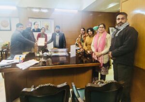 ਪੰਜਾਬ ਸਰਕਾਰ ਮੁਲਾਜ਼ਮਾਂ ਦੀਆਂ ਜਾਇਜ਼ ਮੰਗਾਂ ਨੂੰ ਹੱਲ ਕਰਨ ਲਈ ਵਚਨਬੱਧ: ਡਾ. ਰਵਜੋਤ ਸਿੰਘ