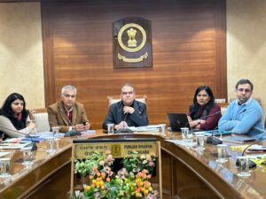 ਮੰਤਰੀ ਅਰੋੜਾ ਨੇ ਨਗਰ ਨਿਗਮ ਕਮਿਸ਼ਨਰਾਂ, ਸ਼ਹਿਰੀ ਵਿਕਾਸ ਦੇ ਏ.ਡੀ.ਸੀ. ਅਤੇ ਸੁਧਾਰ ਟਰੱਸਟਾਂ ਦੇ ਈ.ਓਜ਼ ਨਾਲ ਕੀਤੀ ਮੀਟਿੰਗ, ਸਥਾਨਕ ਸਰਕਾਰਾਂ ਦੇ ਸਾਰੇ ਕਾਰਜਾਂ ਦਾ ਲਿਆ ਜਾਇਜ਼ਾ