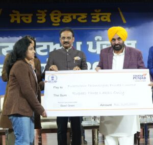 ਪੰਜਾਬ ਦੇ ਮੁੱਖ ਮੰਤਰੀ ਭਗਵੰਤ ਸਿੰਘ ਮਾਨ ਵੱਲੋਂ ਸੂਬੇ ਦੇ ਪਹਿਲੇ ਸਟਾਰਟਅੱਪ ਕਨਕਲੇਵ ਦਾ ਉਦਘਾਟਨ; ਨਵੀਨਤਾ ਅਤੇ ਸਖ਼ਤ ਮਿਹਨਤ ਨੂੰ ਸਟਾਰਟਅੱਪ ਦੀ ਸਫਲਤਾ ਦੀ ਰੀੜ੍ਹ ਦੀ ਹੱਡੀ ਦੱਸਿਆ