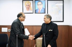 ਕੈਬਨਿਟ ਮੰਤਰੀ ਸੰਜੀਵ ਅਰੋੜਾ ਨੇ ਪੰਜਾਬ ਰਾਜ ਬਿਜਲੀ ਰੈਗੂਲੇਟਰੀ ਕਮਿਸ਼ਨ ਦੇ ਨਵ-ਨਿਯੁਕਤ ਮੈਂਬਰ ਨੂੰ ਸਹੁੰ ਚੁਕਾਈ