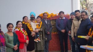 ਵਿਧਾਇਕ ਬ੍ਰਮ ਸ਼ੰਕਰ ਜਿੰਪਾ ਨੇ ਵਿਕਾਸ ਕਾਰਜਾਂ ਨੂੰ ਸਮੇਂ ਸਿਰ ਤੇ ਗੁਣਵੱਤਾਪੂਰਨ ਢੰਗ ਨਾਲ ਪੂਰਾ ਕਰਨ ਦੇ ਦਿੱਤੇ ਨਿਰਦੇਸ਼