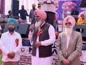 ਨਰਸਿੰਗ ਕਾਲਜ ਵੱਲੋਂ ਸਲਾਨਾ ਇਨਾਮ ਵੰਡ ਸਮਾਰੋਹ ਕਰਵਾਇਆ ਗਿਆ