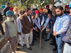 ਮੁੱਖ ਮੰਤਰੀ ਦੇ ਓ.ਐਸ.ਡੀ. ਸੁਖਵੀਰ ਸਿੰਘ ਵੱਲੋਂ ਧੂਰੀ ਸ਼ਹਿਰ ‘ਚ ਕਰੀਬ ਸਵਾ ਚਾਰ ਕਰੋੜ ਰੁਪਏ ਦੇ ਵਿਕਾਸ ਕਾਰਜਾਂ ਦੀ ਸ਼ੁਰੂਆਤ