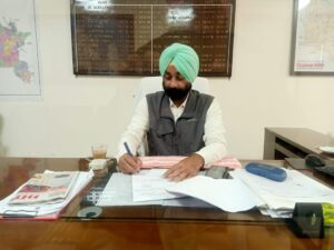 ਪ੍ਰਦੀਪ ਸਿੰਘ ਬੈਂਸ ਨੇ ਸ੍ਰੀ ਚਮਕੌਰ ਸਾਹਿਬ ਵਿਖੇ ਉਪ ਮੰਡਲ ਮੈਜਿਸਟ੍ਰੇਟ ਵਜੋਂ ਅਹੁਦਾ ਸੰਭਾਲਿਆ