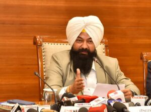 ਜਸਵੀਰ ਸਿੰਘ ਗੜ੍ਹੀ ਵੱਲੋਂ ਪੰਜਾਬ ਪੁਲਿਸ ਅਧਿਕਾਰੀਆਂ ਨੂੰ ਐਸ.ਸੀ.ਐਸ.ਟੀ.ਐਕਟ ਬਾਰੇ ਟ੍ਰੇਨਿੰਗ ਪ੍ਰਕਿਰਿਆ ਨੂੰ ਹੋਰ ਤੇਜ਼ ਕਰਨ ਦੇ ਹੁਕਮ