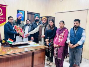 ਆਮ ਆਦਮੀ ਪਾਰਟੀ ਦੇ ਵਿਰਾਸਤ ਸੇਵਾ ਸੰਗਠਨ ਦੇ ਨੁਮਾਇੰਦਿਆਂ ਵੱਲੋਂ ਡਿਪਟੀ ਕਮਿਸ਼ਨਰ ਨਾਲ ਮੁਲਾਕਾਤ