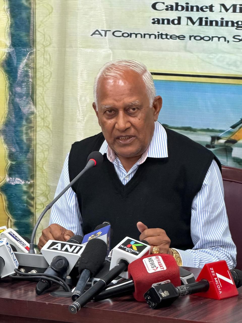 ਬਰਿੰਦਰ ਕੁਮਾਰ ਗੋਇਲ ਵੱਲੋਂ ਪੰਜਾਬ ਵਿੱਚ ਕਰੱਸ਼ਰ-ਓਨਰ ਮਾਈਨਿੰਗ ਸਾਈਟਾਂ ਦੀ ਸ਼ੁਰੂਆਤ