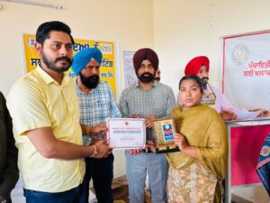 ਵਿਧਾਇਕ ਸ਼ੈਰੀ ਕਲਸੀ ਵੱਲੋਂ ਬਟਾਲਾ ਵਿਖੇ ਕਰਵਾਏ ਸਮਾਗਮ ਦੌਰਾਨ ਉੱਦਮੀ ਮਹਿਲਾਵਾਂ ਦਾ ਸਨਮਾਨ