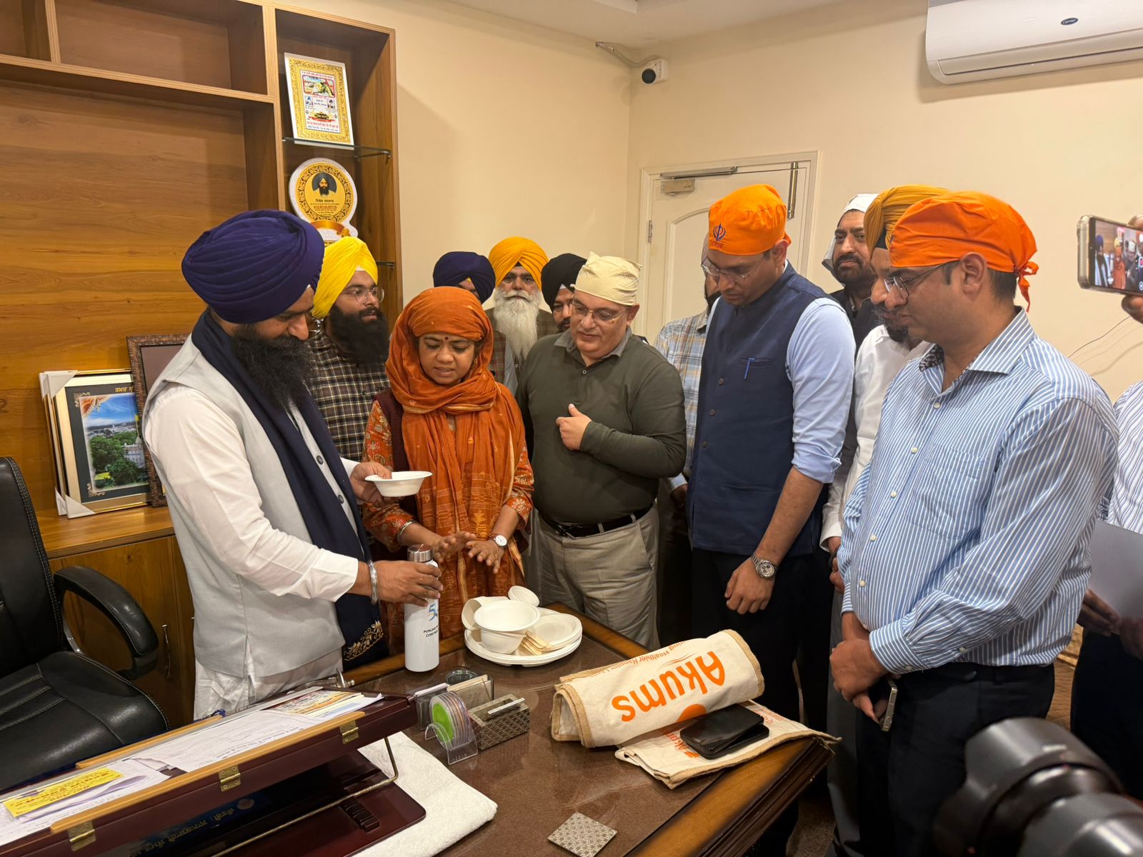 ਗਰੀਨ ਹੋਲਾ ਮਹੱਲਾ ਲਈ ਪ੍ਰਦੂਸ਼ਣ ਕੰਟਰੋਲ ਬੋਰਡ ਅਤੇ ਜ਼ਿਲ੍ਹਾ ਪ੍ਰਸ਼ਾਸਨ ਦੀ ਤਖਤ ਸ੍ਰੀ ਕੇਸਗੜ੍ਹ ਸਾਹਿਬ ਨਾਲ ਵਿਸ਼ੇਸ਼ ਬੈਠਕ