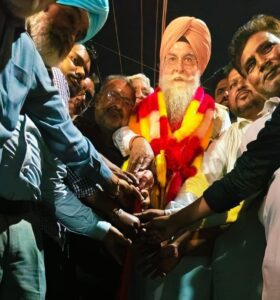 ਸਪੀਕਰ ਸ. ਕੁਲਤਾਰ ਸਿੰਘ ਸੰਧਵਾਂ ਨੇ ਕੋਟਕਪੂਰਾ ਦੀ ਫੈਕਟਰੀ ਰੋਡ  ਨੇੜੇ ਰੇਲਵੇ ਫਾਟਕ ਸੜਕ ਦਾ ਕੰਮ ਸ਼ੁਰੂ ਕਰਵਾਇਆ