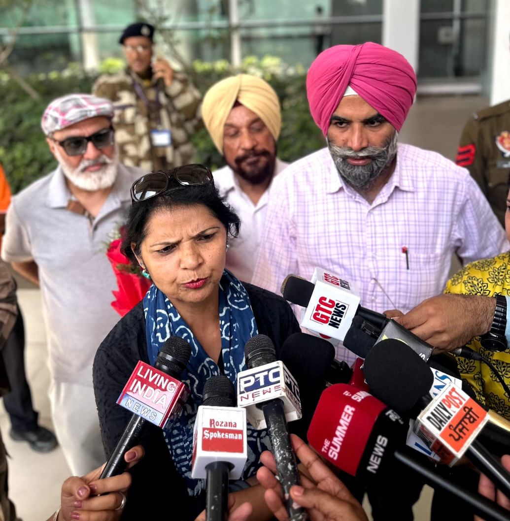 ਪੱਛਮੀ ਏਸ਼ੀਆ ਵਿੱਚ ਜੰਗੀ ਹਾਲਾਤਾਂ ਦਰਮਿਆਨ ਦੁਬਈ ਤੋਂ ਵਾਪਸ ਆਏ ਲੋਕਾਂ ਨੇ ਪੰਜਾਬ ਸਰਕਾਰ ਦਾ ਕੀਤਾ ਧੰਨਵਾਦ, ਕਿਹਾ ਪਰਿਵਾਰਕ ਮੈਂਬਰਾਂ ਵਾਂਗ ਸੰਭਾਲ ਕੀਤੀ