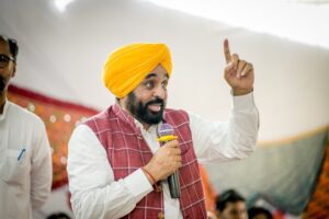 ਨਸ਼ਿਆਂ ਦਾ ਸਫਾਇਆ ਕਰਨ ਦੇ ਨਾਲ-ਨਾਲ ਅਸੀਂ ਨੌਜਵਾਨਾਂ ਨੂੰ 63000 ਤੋਂ ਵੱਧ ਸਰਕਾਰੀ ਨੌਕਰੀਆਂ ਦੇ ਕੇ ਬੇਰੁਜ਼ਗਾਰੀ ’ਤੇ ਵੀ ਕਾਬੂ ਪਾ ਰਹੇ ਹਾਂ : ਮੁੱਖ ਮੰਤਰੀ ਭਗਵੰਤ ਸਿੰਘ ਮਾਨ