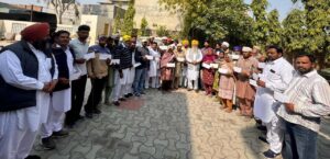 ਕੈਬਨਿਟ ਮੰਤਰੀ ਖੁੱਡੀਆਂ ਨੇ ਰਿਹਾਇਸ਼ ਯੋਜਨਾ ਤਹਿਤ 42 ਲੱਖ ਰੁਪਏ ਦੇ 35 ਲਾਭਪਾਤਰੀਆਂ ਨੂੰ ਚੈੱਕ ਵੰਡੇ