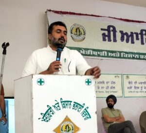 ਕਿਸਾਨ ਮੇਲੇ ‘ਚ ਗੂੰਜਿਆ ਤਰੱਕੀ ਦਾ ਸੁਨੇਹਾ: ਵਿਧਾਇਕ ਨਰਿੰਦਰਪਾਲ  ਸਿੰਘ ਸਵਨਾ ਨੇ ਸਟਾਲਾਂ ਦਾ ਦੌਰਾ ਕਰਕੇ ਪ੍ਰਗਤੀਸ਼ੀਲ ਕਿਸਾਨਾਂ ਨਾਲ ਕੀਤਾ ਸੰਵਾਦ