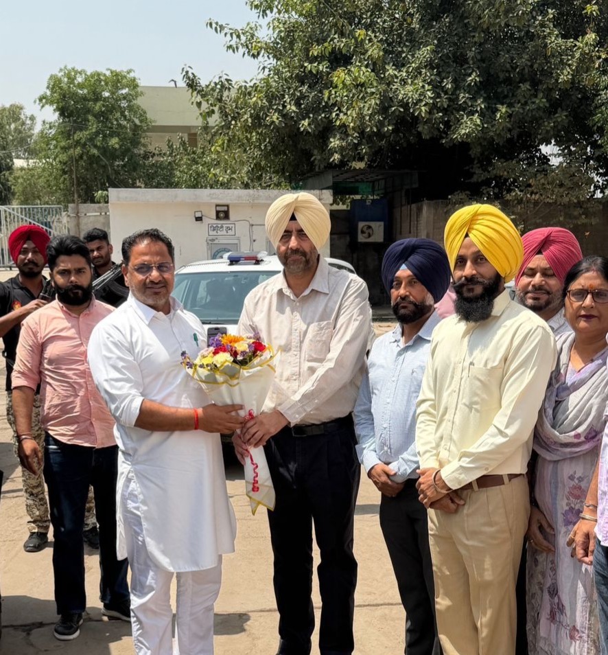 ਪੀ.ਆਰ.ਟੀ.ਸੀ. ਚੇਅਰਮੈਨ ਐਡਵੋਕੇਟ ਹਰਪਾਲ ਜੁਨੇਜਾ ਵੱਲੋਂ ਸੰਗਰੂਰ ਡਿਪੂ ਅਤੇ ਬੱਸ ਅੱਡੇ ਦੀ ਅਚਨਚੇਤ ਚੈਕਿੰਗ