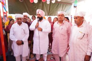 ਕੈਬਨਿਟ ਮੰਤਰੀ ਹਰਜੋਤ ਬੈਂਸ ਵੱਲੋਂ ਹਨੂੰਮਾਨ ਜੈਯੰਤੀ ਮੌਕੇ ਧਾਰਮਿਕ ਸਮਾਗਮ ਵਿੱਚ ਸ਼ਿਰਕਤ