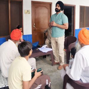 ਪਰਾਲੀ ਤੋਂ ਪੈਲਟ ਯੂਨਿਟ ਲਗਾਉਣ ਸਬੰਧੀ ਕਿਸਾਨਾਂ ਨੂੰ ਕੀਤਾ ਜਾਗਰੂਕ