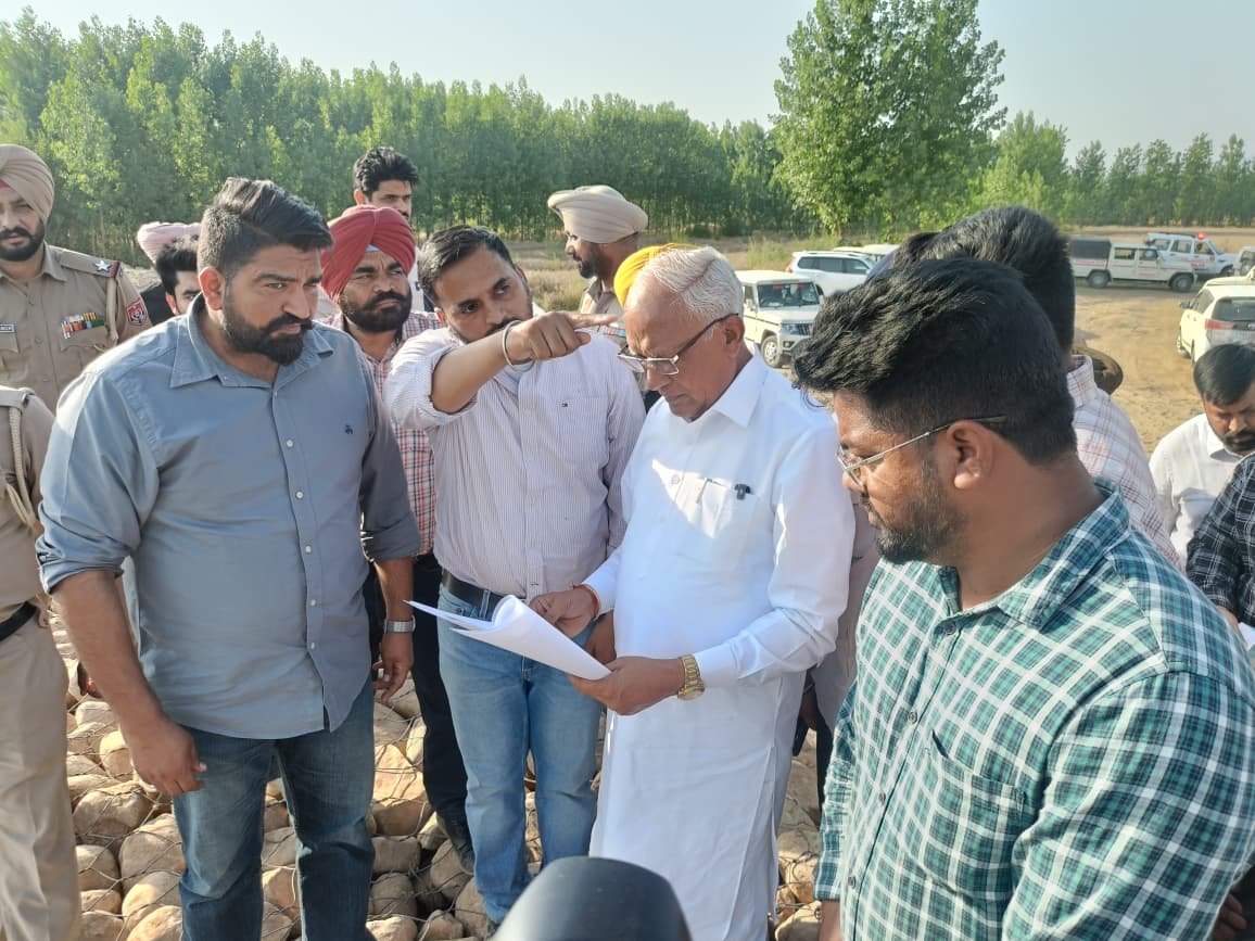 ਪੰਜਾਬ ਸਰਕਾਰ ਵੱਲੋਂ ਅਗੰਮਪੁਰ ਪੁਲ ਦੀ ਸੁਰੱਖਿਆ ਲਈ 19.72 ਕਰੋੜ ਰੁਪਏ ਦੇ ਹੜ੍ਹ-ਰੋਕੂ ਕੰਮ ਜਾਰੀ: ਬਰਿੰਦਰ ਕੁਮਾਰ ਗੋਇਲ