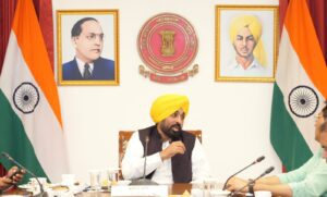 ਭਗਵੰਤ ਮਾਨ ਸਰਕਾਰ ਕਿਰਤੀ ਵਰਗ ਦੇ ਸਨਮਾਨ ਵਿੱਚ ਇਕ ਮਈ ਨੂੰ ਵਿਧਾਨ ਸਭਾ ਦਾ ਵਿਸ਼ੇਸ਼ ਇਜਲਾਸ ਬੁਲਾਏਗੀ: ਮੁੱਖ ਮੰਤਰੀ ਭਗਵੰਤ ਸਿੰਘ ਮਾਨ