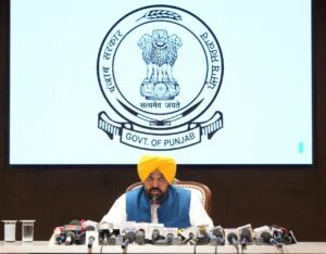 ਰਾਜ ਸਭਾ ਮੈਂਬਰਾਂ ਵੱਲੋਂ ਪਾਰਟੀ ਬਦਲਣ ਦੇ ਸਬੰਧ ਵਿੱਚ ਮੁੱਖ ਮੰਤਰੀ ਭਗਵੰਤ ਸਿੰਘ ਮਾਨ 5 ਮਈ ਨੂੰ ਰਾਸ਼ਟਰਪਤੀ ਨਾਲ ਮੁਲਾਕਾਤ ਕਰਨਗੇ; ਲੋਕਾਂ ਦੇ ਫਤਵੇ ਨਾਲ ਕੀਤੇ ਵਿਸ਼ਵਾਸਘਾਤ ਦਾ ਮੁੱਦਾ ਉਠਾਇਆ ਜਾਵੇਗਾ