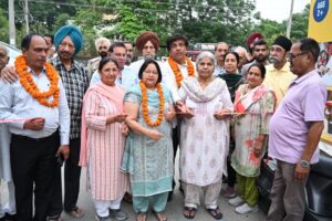 ਵਿਧਾਇਕ ਜਿੰਪਾ ਨੇ ਵਾਰਡ ਨੰਬਰ 11 ‘ਚ 39 ਲੱਖ ਰੁਪਏ ਦੀ ਲਾਗਤ ਨਾਲ ਸੜਕ ਨਿਰਮਾਣ ਕਾਰਜ ਸ਼ੁਰੂ ਕਰਵਾਇਆ