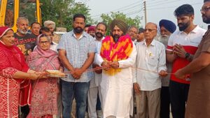 ਡਿਪਟੀ ਸਪੀਕਰ ਜੈ ਕ੍ਰਿਸ਼ਨ ਸਿੰਘ ਰੌੜੀ ਵੱਲੋਂ ਪਿੰਡ ਮੋਰਾਂਵਾਲੀ ਵਿੱਚ ਸੜਕ ਦਾ ਉਦਘਾਟਨ, ਵਿਕਾਸ ਕਾਰਜਾਂ ਨੂੰ ਮਿਲੀ ਨਵੀਂ ਰਫ਼ਤਾਰ