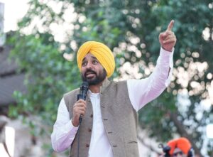 ਮੋਹਾਲੀ ਦੀ ਧਰਤੀ ਤੋਂ ਪੰਜਾਬ ਦੇ ਨੌਜਵਾਨਾਂ ਨੂੰ ਮੁੱਖ ਮੰਤਰੀ ਭਗਵੰਤ ਮਾਨ ਦਾ ਸੁਨੇਹਾ: ਆਪਣਾ ਕਾਰੋਬਾਰ ਸ਼ੁਰੂ ਕਰੋ, ਸਰਕਾਰ ਹਰ ਸੰਭਵ ਮਦਦ ਕਰੇਗੀ