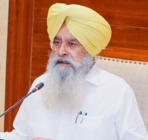 ਮਾਨ ਸਰਕਾਰ ਵੱਲੋਂ ਸਾਉਣੀ ਦੀ ਮੱਕੀ ਪ੍ਰੋਜੈਕਟ ਦਾ 16 ਜ਼ਿਲ੍ਹਿਆਂ ਤੱਕ ਵਿਸਥਾਰ, ਕਿਸਾਨਾਂ ਨੂੰ ਝੋਨੇ ਦੇ ਫ਼ਸਲੀ ਚੱਕਰ ‘ਚੋਂ ਕੱਢਣ ਲਈ ਪ੍ਰਤੀ ਹੈਕਟੇਅਰ 17500 ਰੁਪਏ ਸਬਸਿਡੀ ਮਿਲੇਗੀ: ਖੁੱਡੀਆਂ